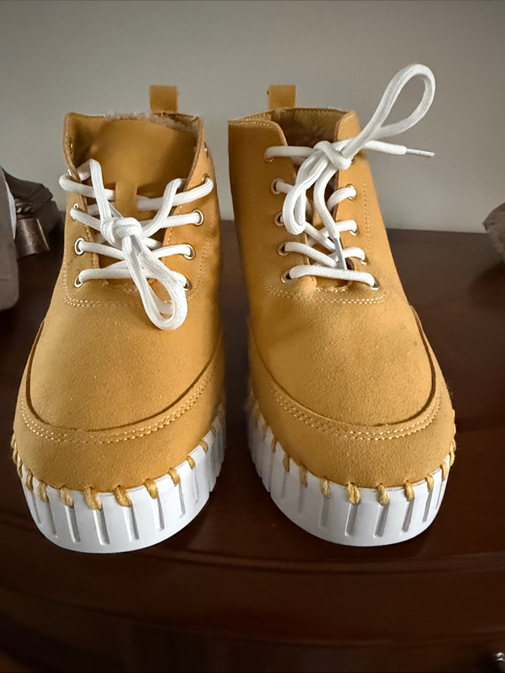 Ilse Jacobsen women Mustard Yellow suede Lace-Up boots - Picture 4 of 5